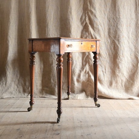 Small 19thC Oak Table