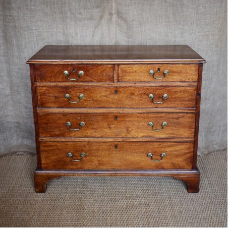 Late Georgian Chest of Drawers