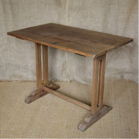 An Oak Table c.1900