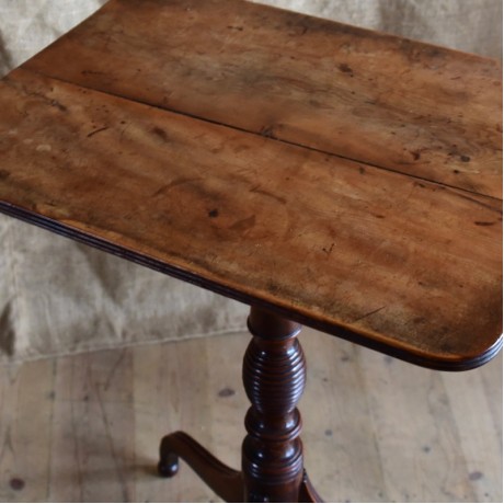Yew wood Occasional table
